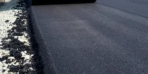 Traficul pe podul suspendat de la Brăila, restricționat timp de cinci zile pentru lucrări de asfaltare