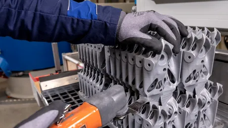 Rolls-Royce Ghost beneficiază de componente imprimate 3D pentru producţia de serie mică