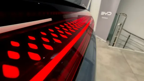 Ce modele chinezești au cumpărat românii în decembrie 2025. BYD și MG urcă rapid în top