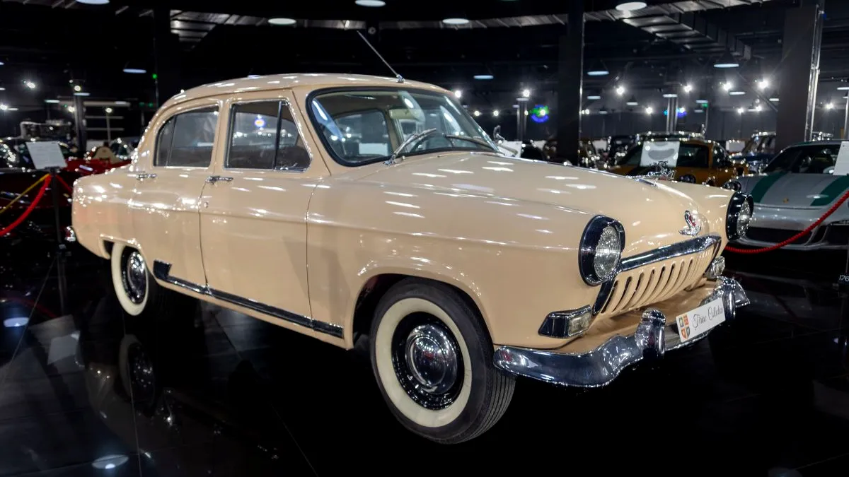 GAZ M21 Volga – Eleganța și robustețea unei mașini de legendă