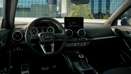 Audi Q2 primește un facelift ușor. SUV-ul devine mai tehnologizat pentru 2024