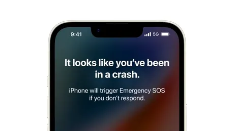 Noul iPhone 14 va putea detecta producerea unui accident de mașină și va apela automat serviciile de urgență
