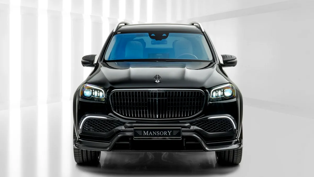 Mercedes-Maybach GLS a suferit operații estetice la clinica Mansory