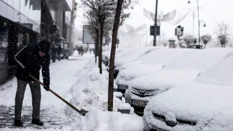 2026: Cine trebuie să curețe locurile de parcare? Ce spune legea și cine riscă amendă