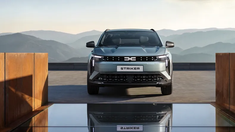 Presa spaniolă a prezentat cum arată interiorul noii Dacia Striker. Diferențele dintre noul model și un Duster
