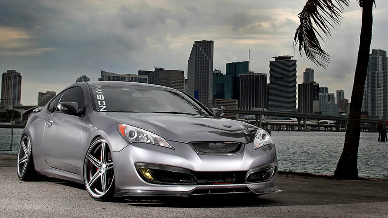 9-hyundai-genesis-coupe-invision-automotion-front 
