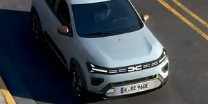 Reducere de 5.000 de euro pentru Dacia Spring, la plata cash. În ce țară se aplică
