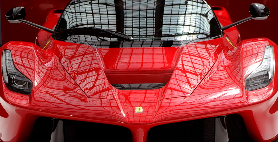 Pentru a-şi proteja exclusivismul cei de la Ferrari reduc vânzările