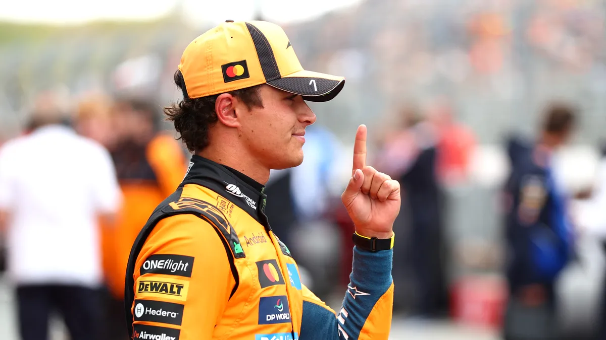Raport de cursă: Lando Norris a câștigat Marele Premiu al Olandei, a doua victorie la rând. Verstappen, accident la finalul primului tur