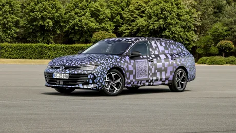 Volkswagen confirmă când va fi lansat noul Passat. Noul model păstrează motoarele pe benzină și motorină
