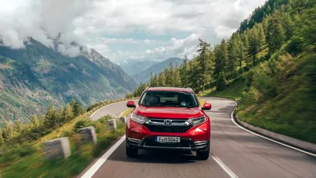 Noua Honda CR-V va fi oferită în Europa cu două motorizări. Dieselul este înlocuit de hibrid