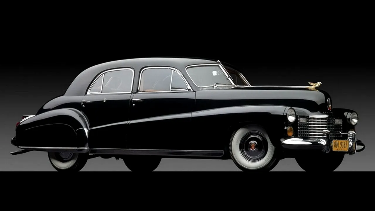 1-cadillac-duchess-windsor-front 