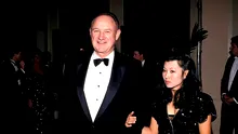 Înainte să moară, soții Hackman au fost hărțuiți de un „individ misterios”. Ce a declarat hairstylistul lui Betsy Arakawa