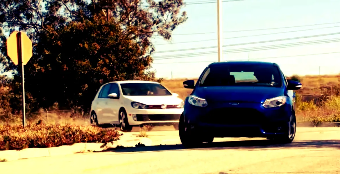 Cum pui la respect un Golf GTI cu un Focus ST. VIDEO