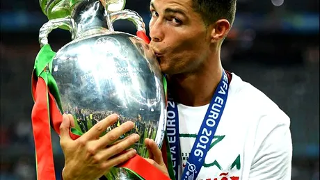 Ce maşină şi-a luat Cristiano Ronaldo după succesul de la Euro | FOTO