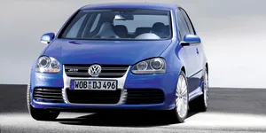 Șeful Bugatti conduce un VW Golf R32. Ce alte mașini mai are în colecție Mate Rimac? – VIDEO