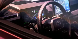 Cel mai iubit SUV din lume primește o nouă generație. Primele imagini cu viitoarea Toyota RAV4