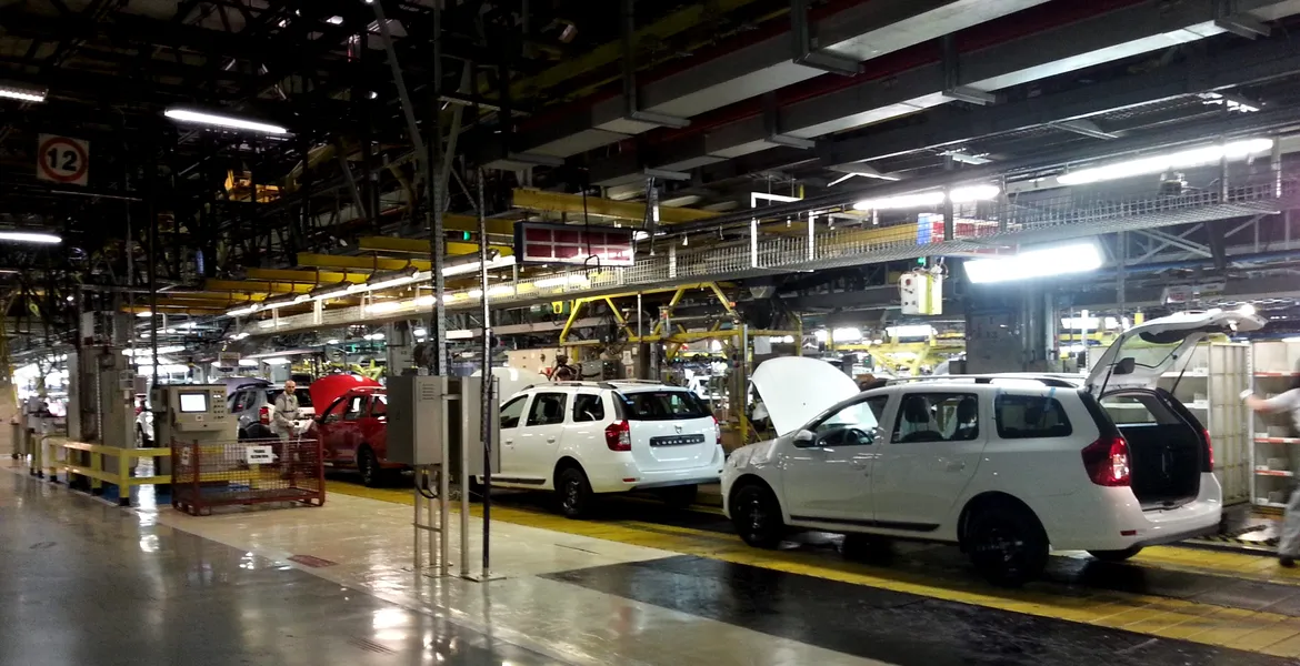 Cât pierde industria auto din România după închiderea fabricilor și care ar fi soluția de ieșire din criză