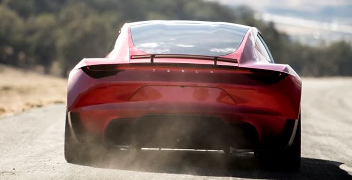 Tesla care bate Lambo, Ferrari şi Koenigsegg fără drept de apel