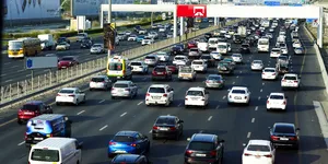 Românii ar putea plăti taxă de autostradă în Bulgaria, ca în Grecia. Ce se schimbă după concesionarea noilor șosele