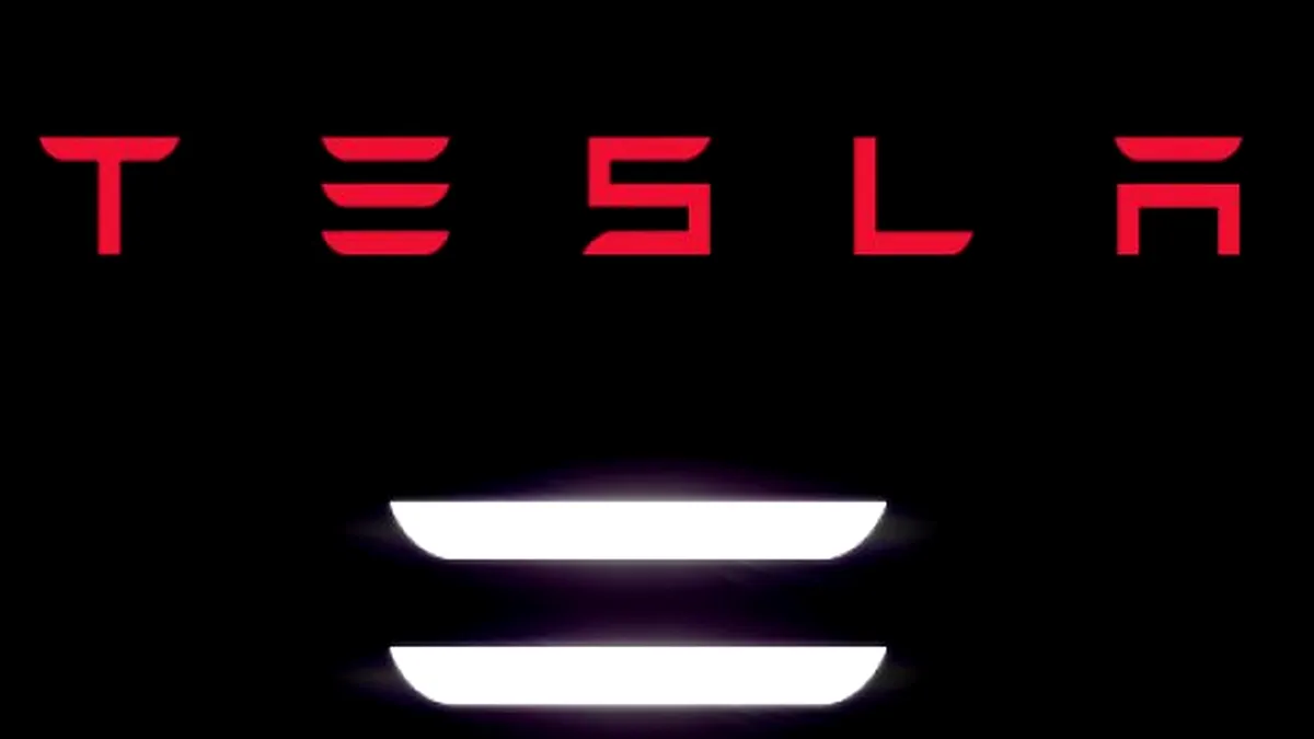 Tesla a răspuns deja ameninţărilor Adidas şi a făcut schimbarea