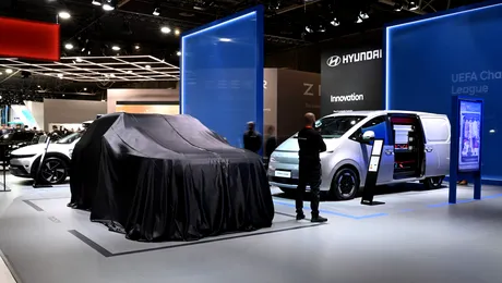 Cum arată standul Hyundai de la Salonul Auto de la Paris 2026? Sud-coreenii au prezentat două noi modele, alături de versiunea electrică a Staria Cargo