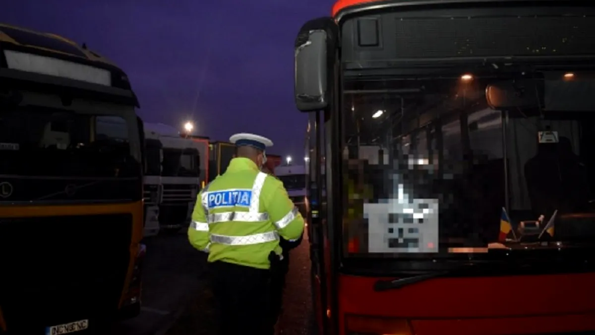 Autovehiculele destinate transportului public de persoane au fost controlate de polițiștii rutieri