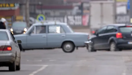 Prioritate de dreapta: Cum se acordă și în ce situații ești obligat să ții cont de ea