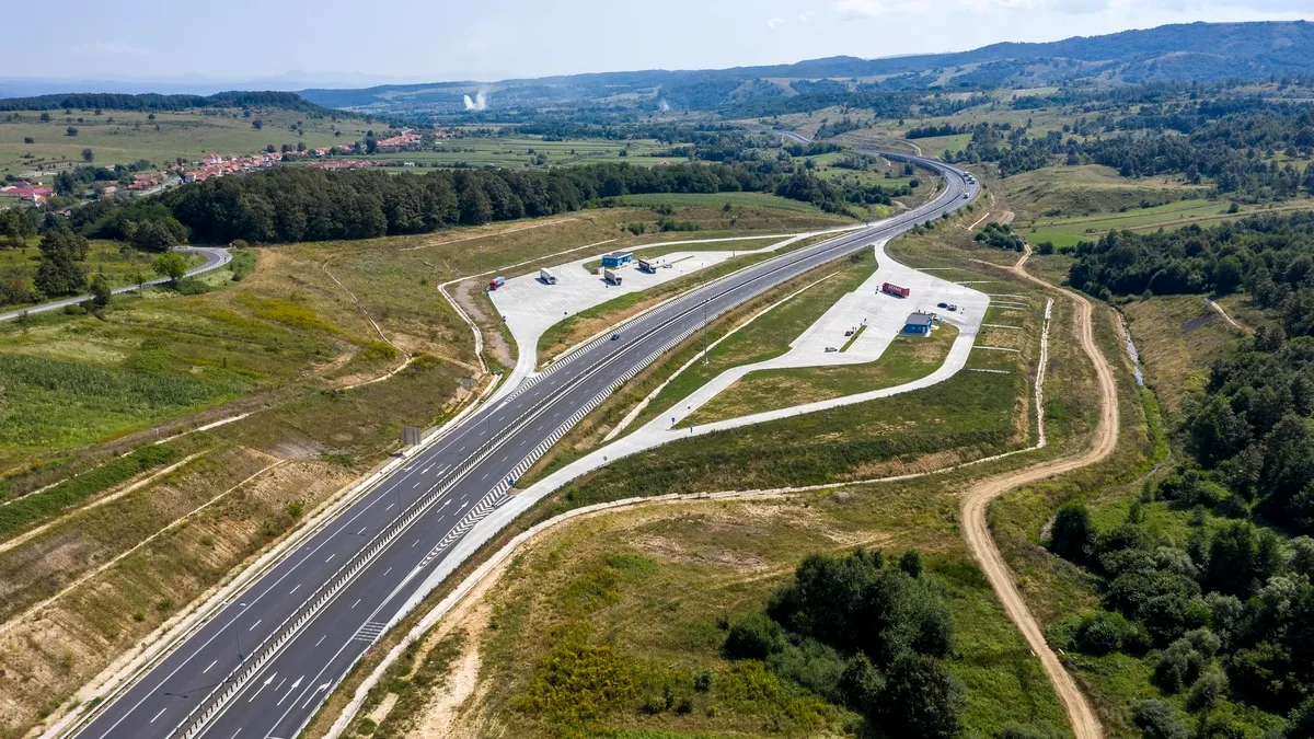 Câți kilometri de autostradă s-au construit în 2020 și la câți s-a ajuns în total