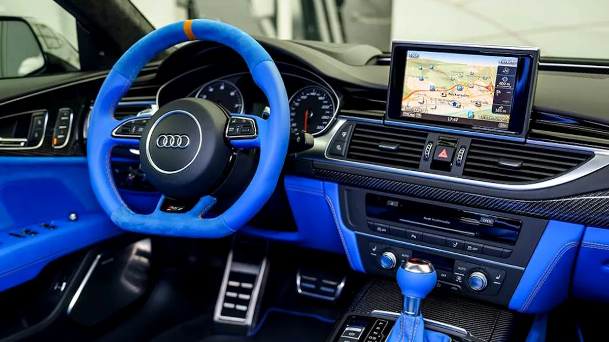 RS7 cu 7 tone de albastru e o greşeală - galerie foto