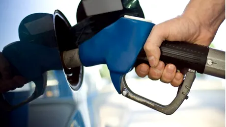 Cu cât vor plăti mai mult românii de la 1 septembrie pentru un plin de carburant 
