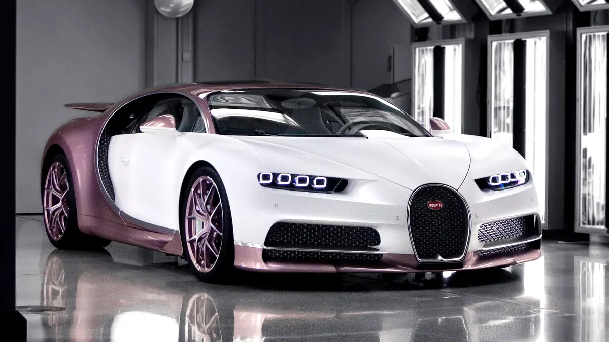 Cadou de Ziua Îndrăgostiților: Bugatti Chiron Silk Rosé. Aruncă ciocolata aia, că te faci de râs!