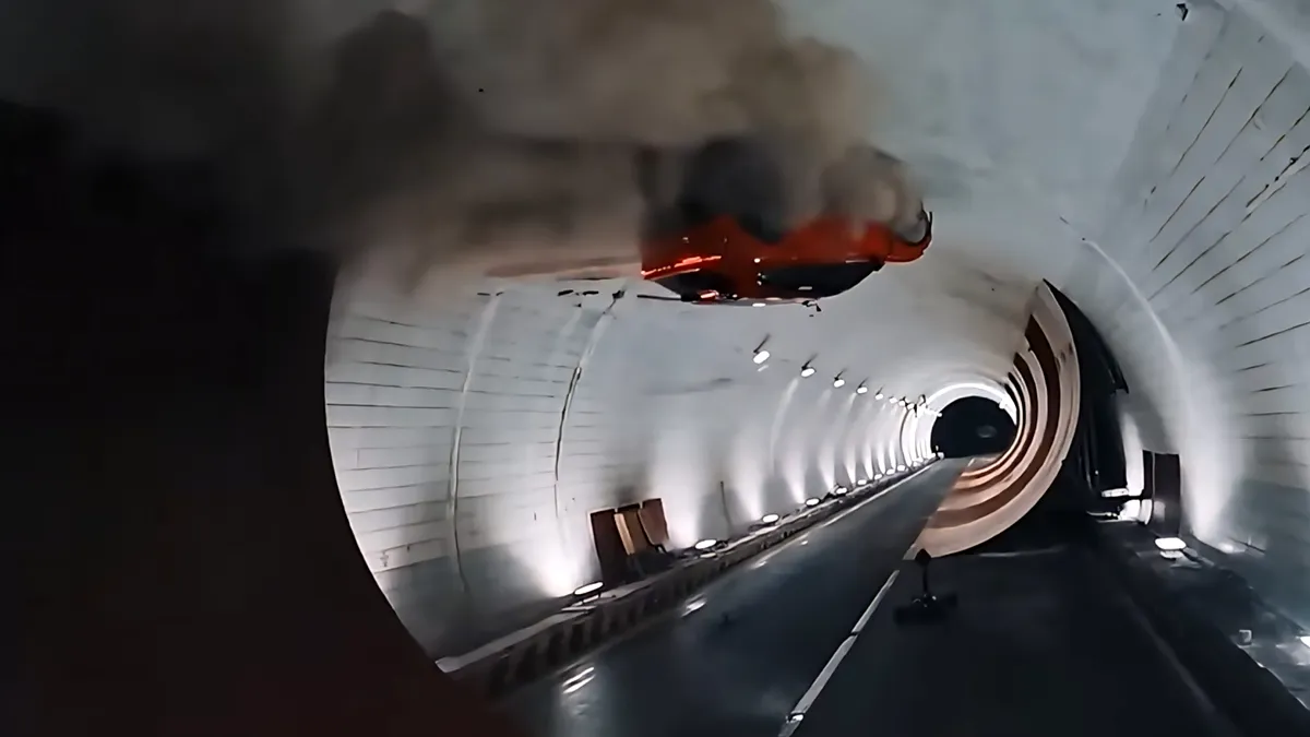 Video | Voyah Passion S a refăcut cascadoria lui Schumacher. A mers cu 130 km/h pe tavanul unui tunel