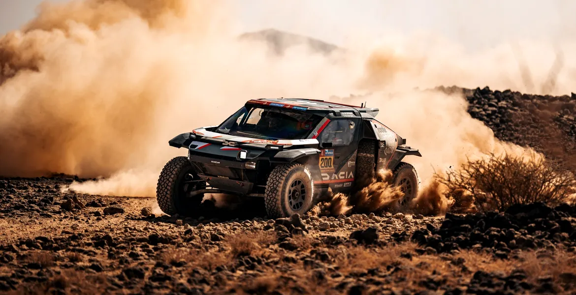 Victorie istorică pentru Dacia în Raliul Dakar. Nasser Al-Attiyah este tot mai aproape de podiumul general