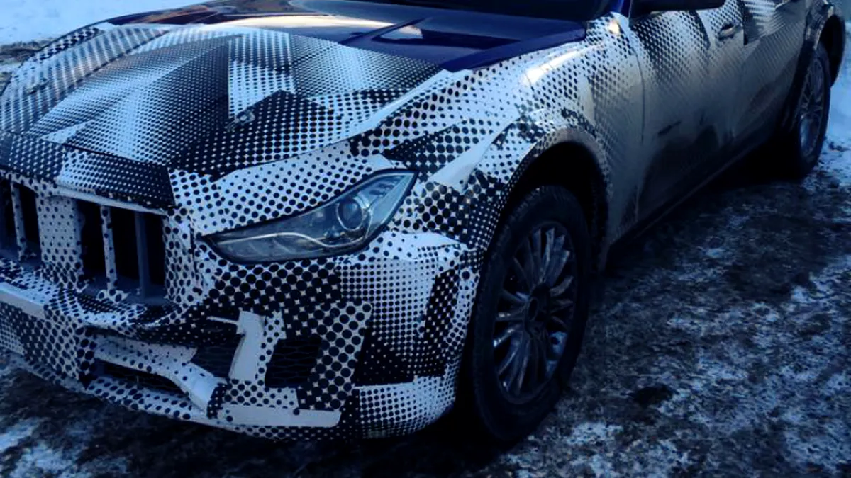 Maserati Levante, SUV-ul mult aşteptat, spionat din nou în haine de Ghibli