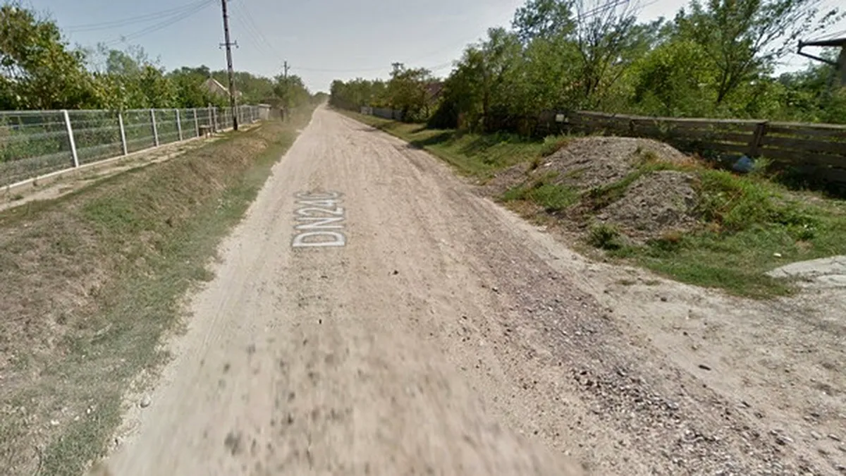 Performanţă de Evul Mediu: Pentru fiecare kilometru de autostradă, avem 9 kilometri de drum pietruit şi de pământ