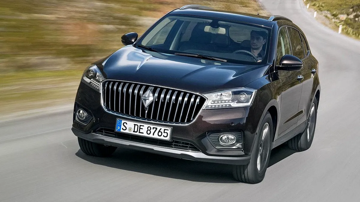 Borgward BX7: primele imagini şi informaţii cu nou-nouţul crossover german