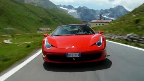 Pasiune italiană la pătrat: Ferrari 458 Spider prin Pasul Stelvio