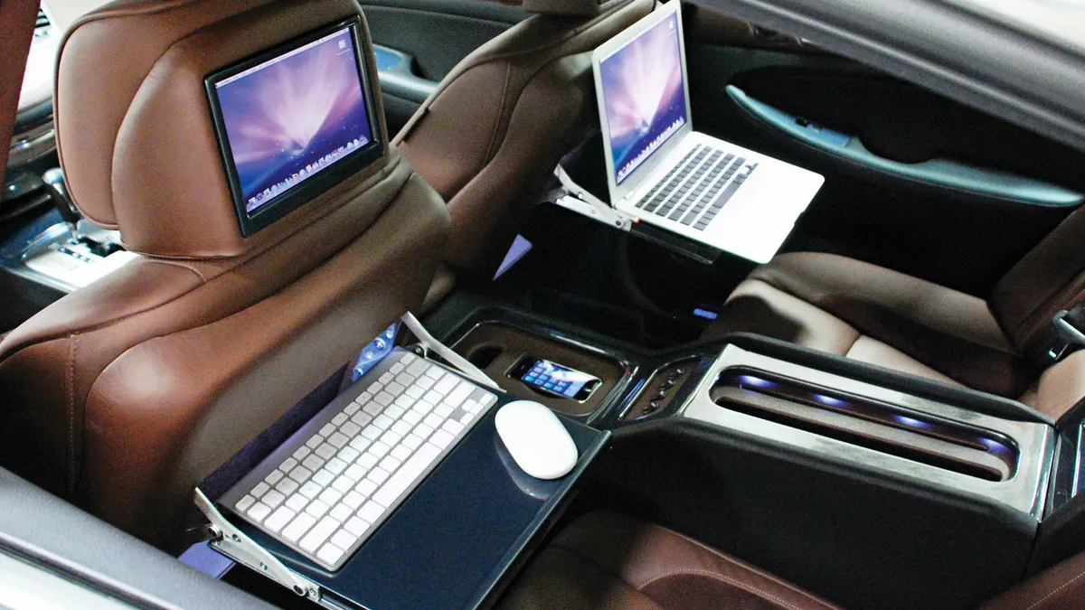 Hyundai Genesis by Apple