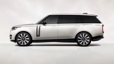 Land Rover celebrează cei 250 de ani de independență ai Americii cu trei ediții speciale de Range Rover SV