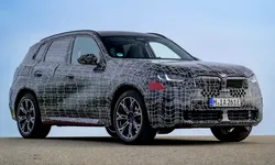 Avem primele imagini oficiale cu noul BMW X3. SUV-ul va fi lansat anul acesta