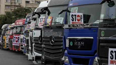 Transportatorii solicită reducerea accizelor la benzină și motorină. Acciza, mai mare decât minimul european