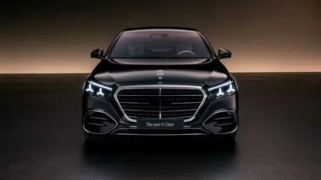 Noul Mercedes-Benz Clasa S 2026 Facelift: 2.700 de componente noi si un V8 care suna a supercar (P)