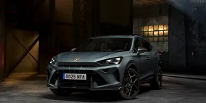 Cupra Formentor VZ5 revine în cinci cilindri: Reia lupta cu modele precum GLA 45 AMG și X2 M35i