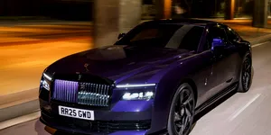Rolls-Royce anunță debutul Black Badge Spectre pe piață din România – FOTO