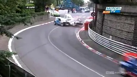 Accident la primul Grand Prix cu maşini electrice