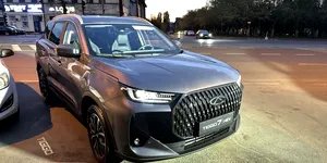 Rivala Daciei Bigster, CHERY TIGGO 7, depășește 30.000 de exporturi într-o singură lună. Brandul a trecut de 2.000 de mașini înmatriculate și în România