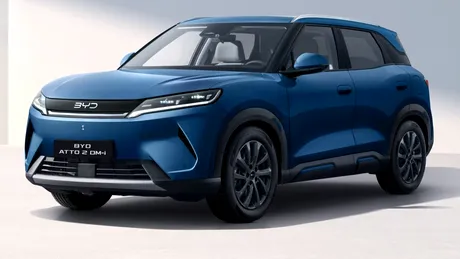 BYD Atto 2 DM-i se lansează în România și promite o autonomie de peste 1.000 KM. Poate fi un concurent pentru Duster