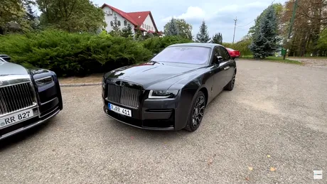 Rolls-Royce Ghost Black Badge este o limuzină super luxoasă - Prezentare Video