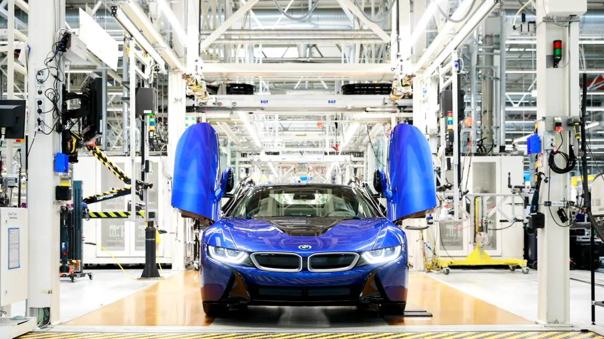 Acesta este ultimul BMW i8 construit. Producția ia sfârșit